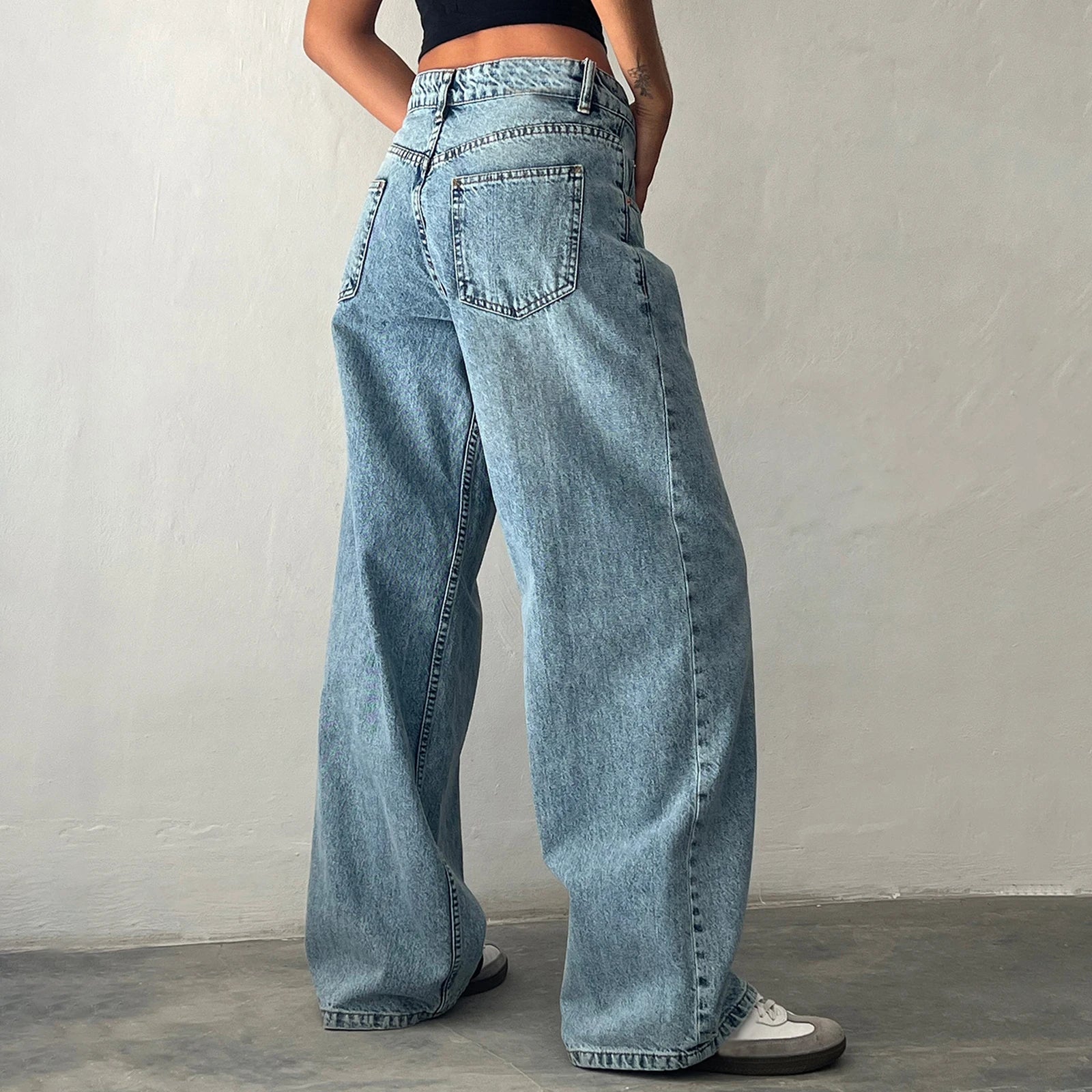 Button Low Waist Jeans